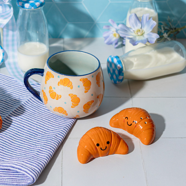 Croissant stamped Tasse