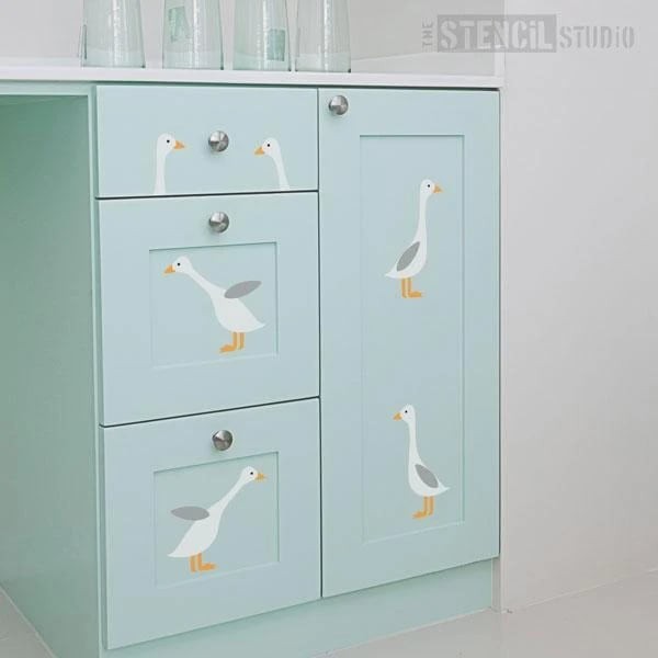 Dippy Ducks